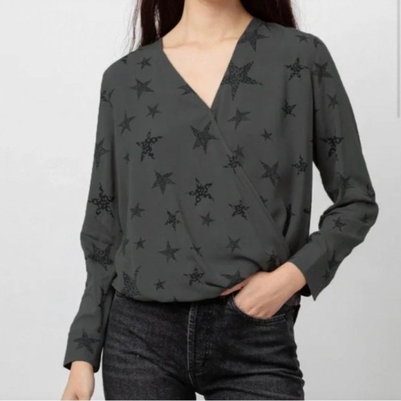 Rails HILLARY CHARCOAL CHEETAH STARS print Top Blouse M - Picture 1 of 9